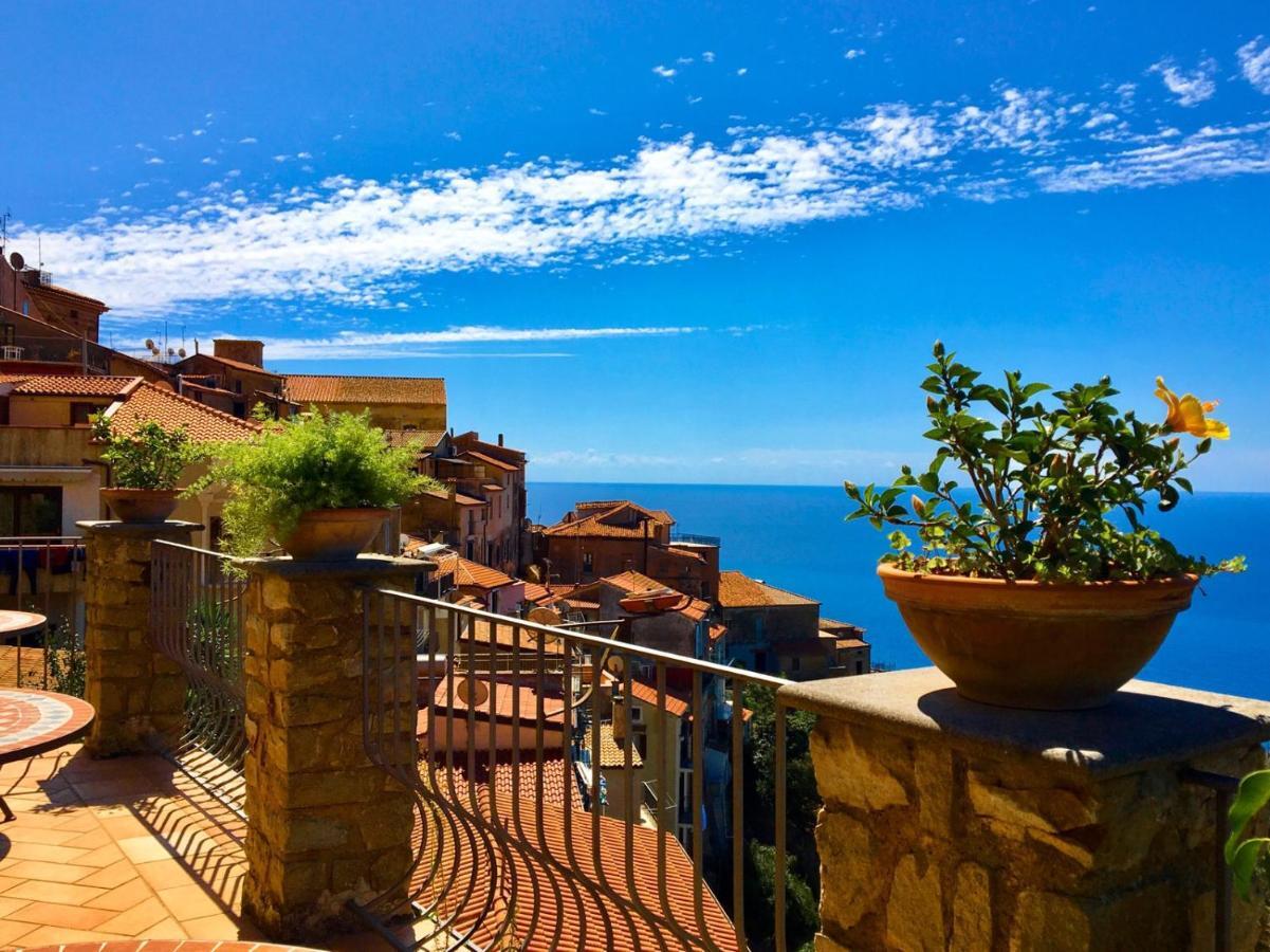 La Casa Del Maestro Attico Apartamento Pisciotta Exterior foto